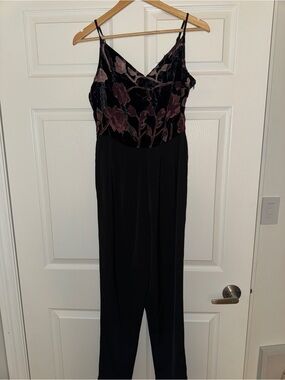 ONLY Black jump suit with Mauve Floral Velvet Bodice